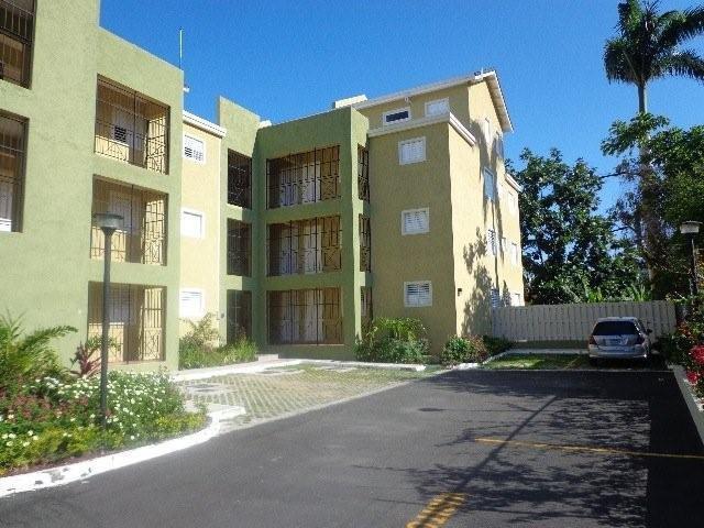 Apartment For Rent PADDINGTON TERRACE, Kingston 6 1,000 Keez