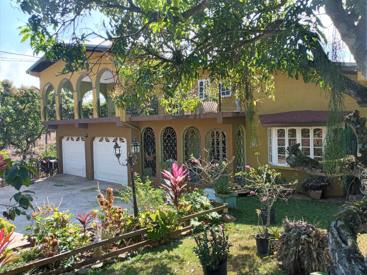 House For Sale PRINCETON VALE, Linstead 49,500,000 Keez