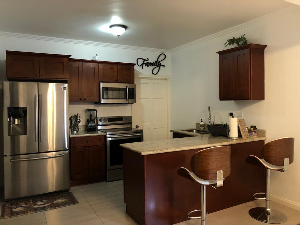 Apartment For Rent ESSEX AVENUE, Kingston 8 1,400 Keez