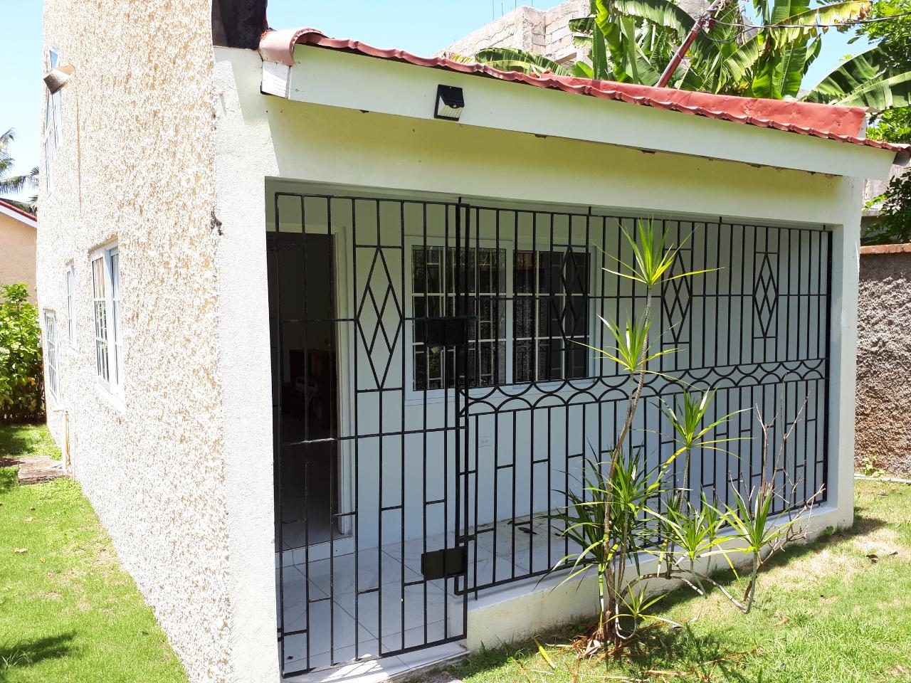 Apartment For Rent HARMONY HALL, Tower Isle 65,000 Keez