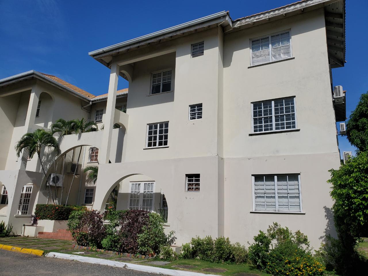 Apartment For Sale WORTHINGTON TERRACE, Kingston 5 23,500,000 Keez