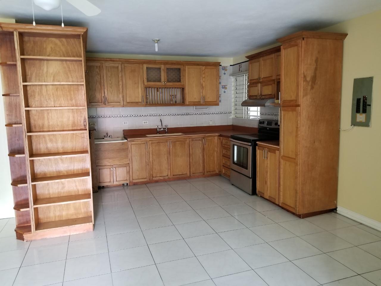 Apartment For Rent CENTRAL AVENUE, KINGSTON, Kingston 8 105,000 Keez