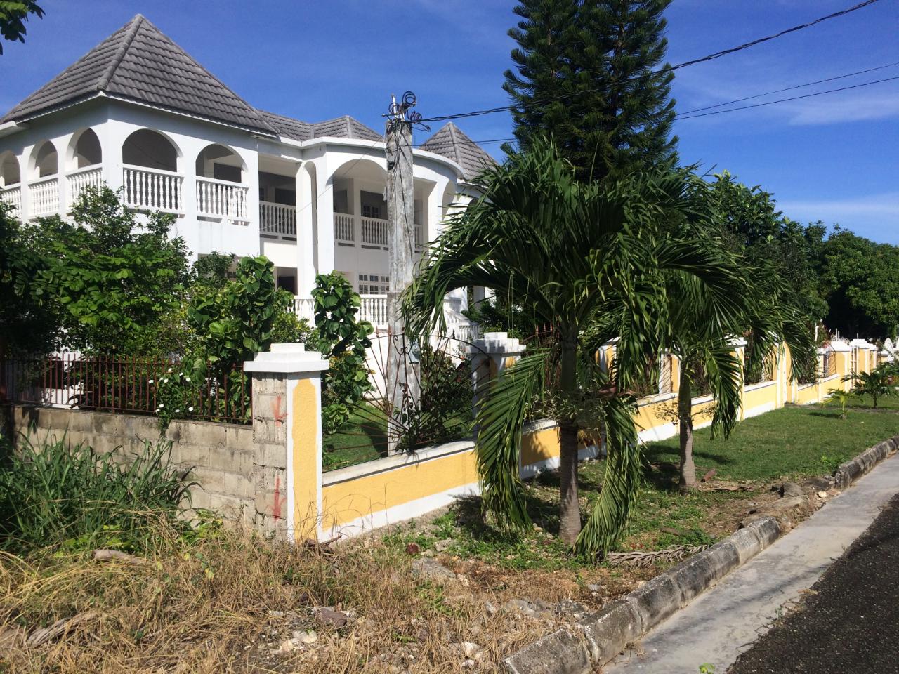 House For Sale OCEAN RIDGE DRIVE, St. Mary Country Club 690,000 Keez
