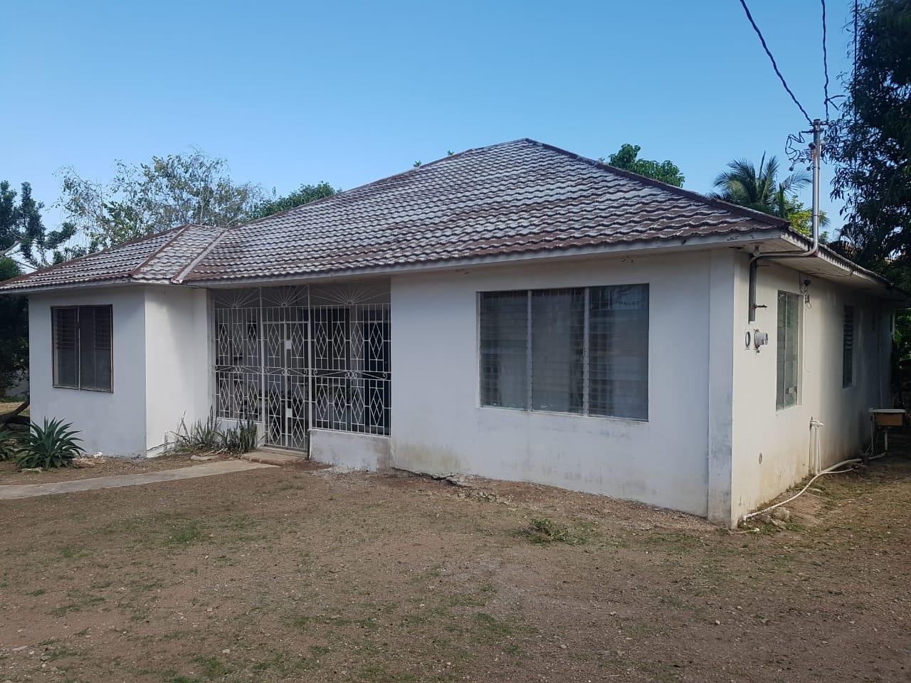 House For Sale CORAL GARDENS AVE, Montego Bay 210,000 Keez