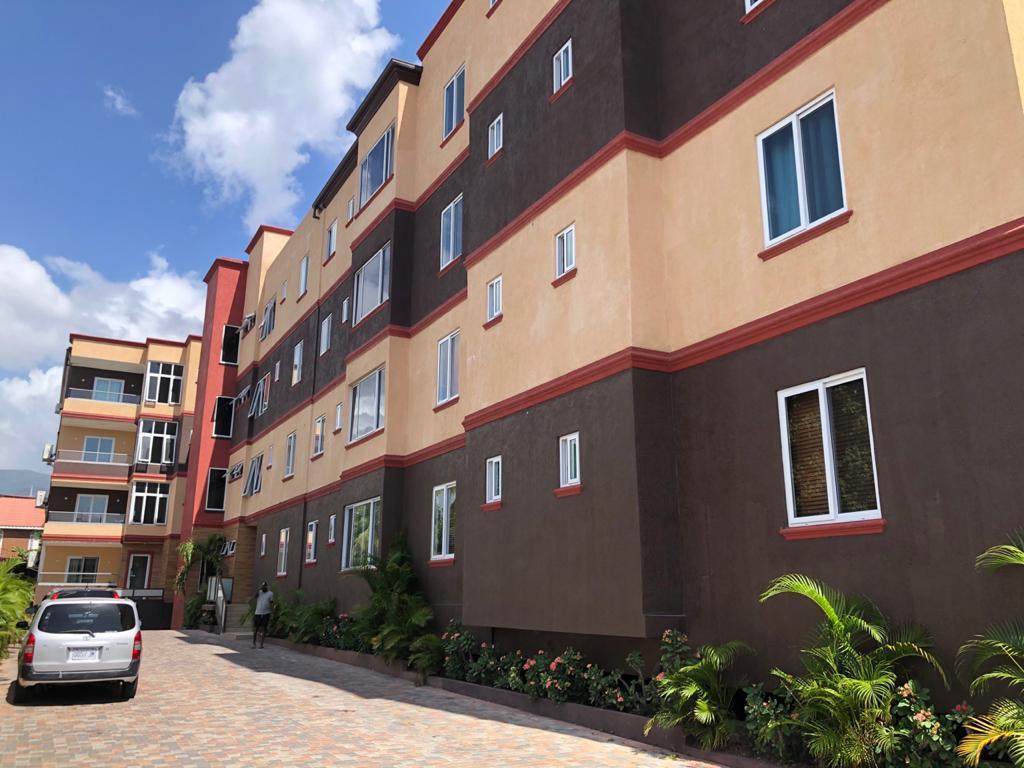 Apartment For Rent FAIRWAY AVENUE, Kingston 5 2,400 Keez