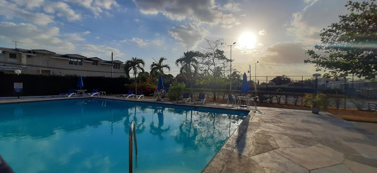 Apartment For Sale KINGSWAY, Kingston 10 40,000,000 Keez