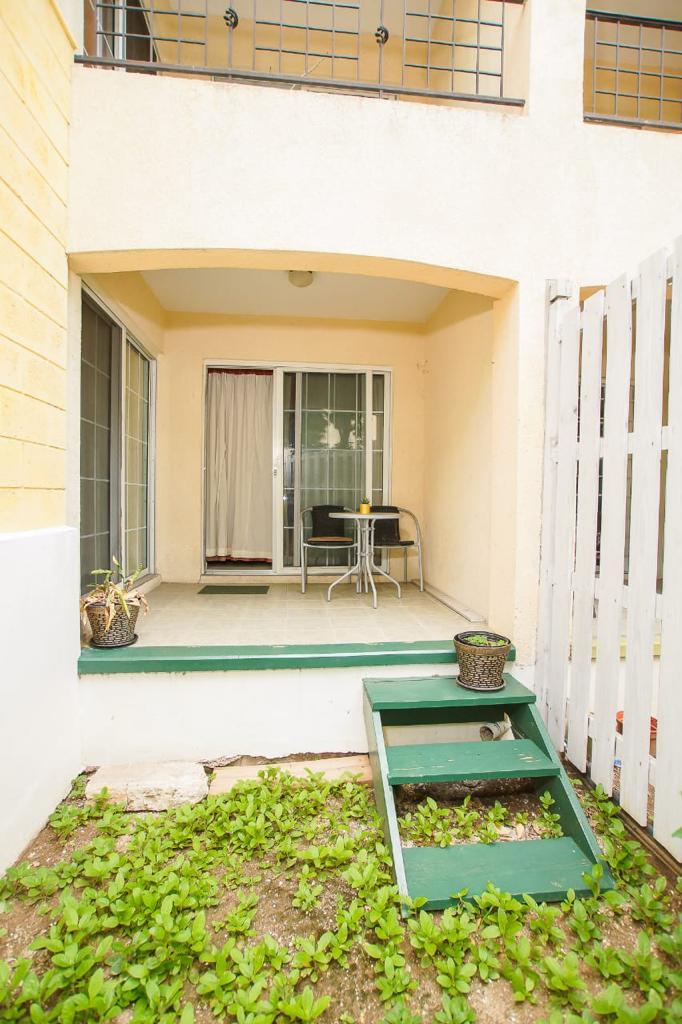 Apartment For Rent WINCHESTER RD, Kingston 10 130,000 Keez