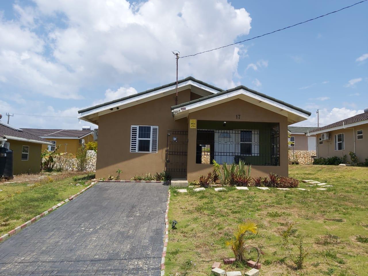 House For Sale STONEBROOK MANOR, Falmouth 156,667 Keez