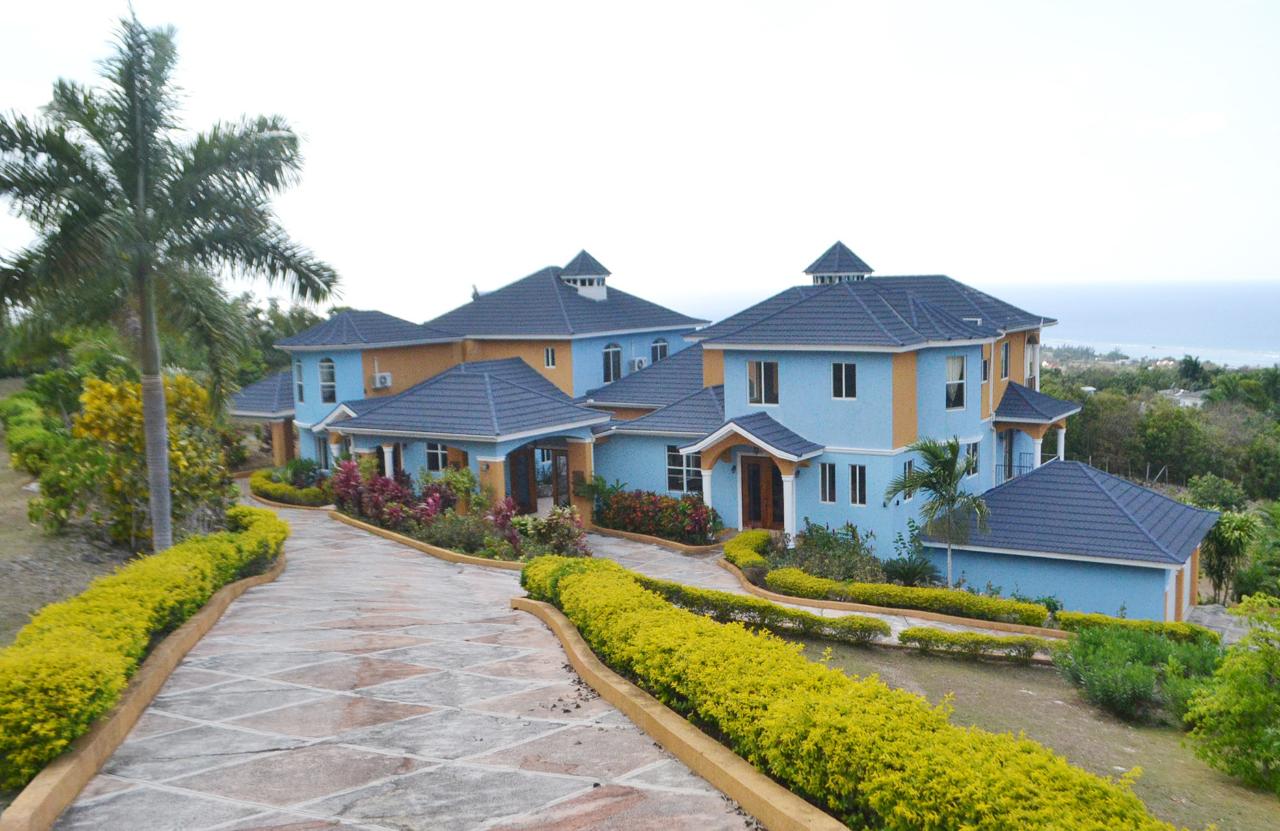 House For Sale SEA SCAPE VILLA, Montego Bay 1,200,000 Keez