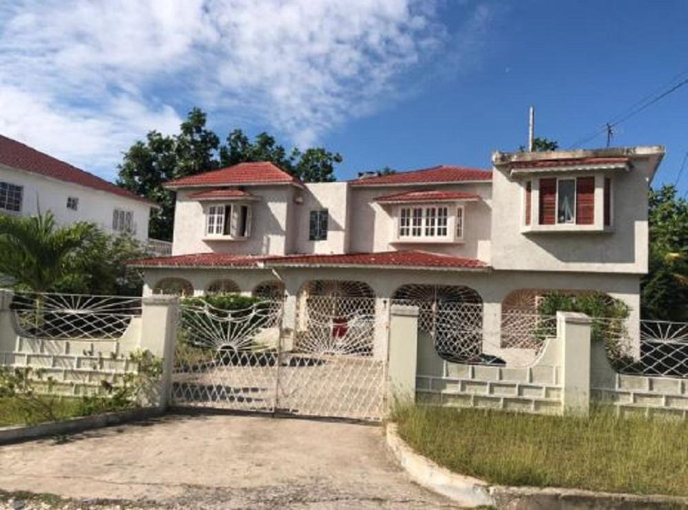 House For Sale HIGHFIELD, SPANISH TOWN, Spanish Town 23,000,000 Keez