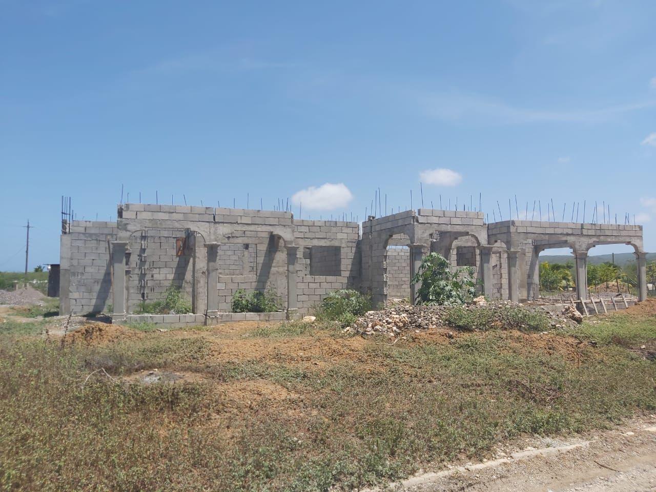 House For Sale MAGIL PALM, Spanish Town 11,000,000 Keez