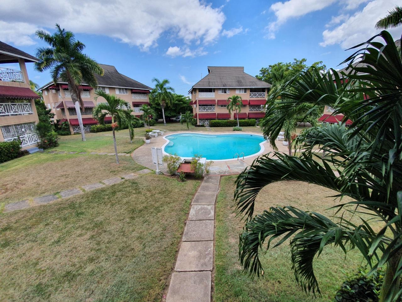 Apartment For Rent KINGSWAY, Kingston 10 1,400 Keez