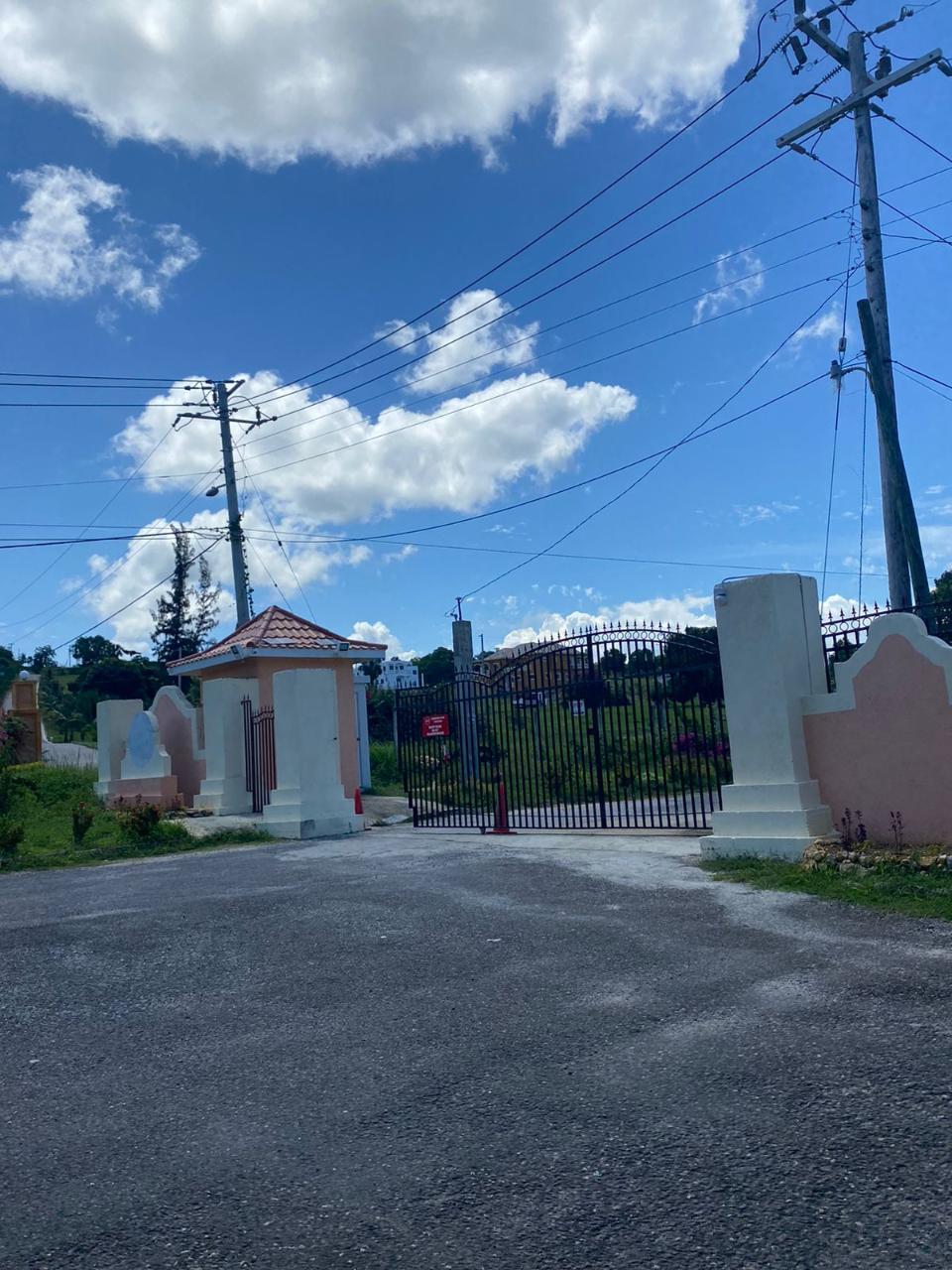 House For Sale SOUTH SEA PARK, White House WD 699,000 Keez