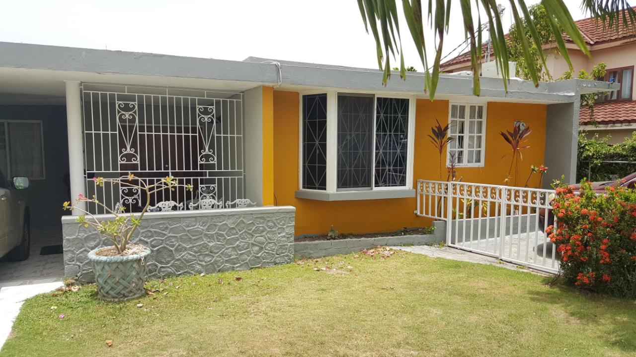House For Rent PALMETTO AVENUE, Kingston 6 140,000 Keez