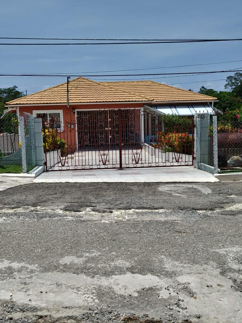 House For Sale EAST RIVER CLOSE, Tower Isle 43,000,000 Keez