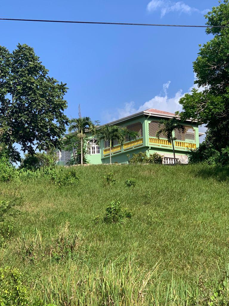 House For Sale WILLIAMSFIELD GARDENS, Mandeville 65,000,000 Keez