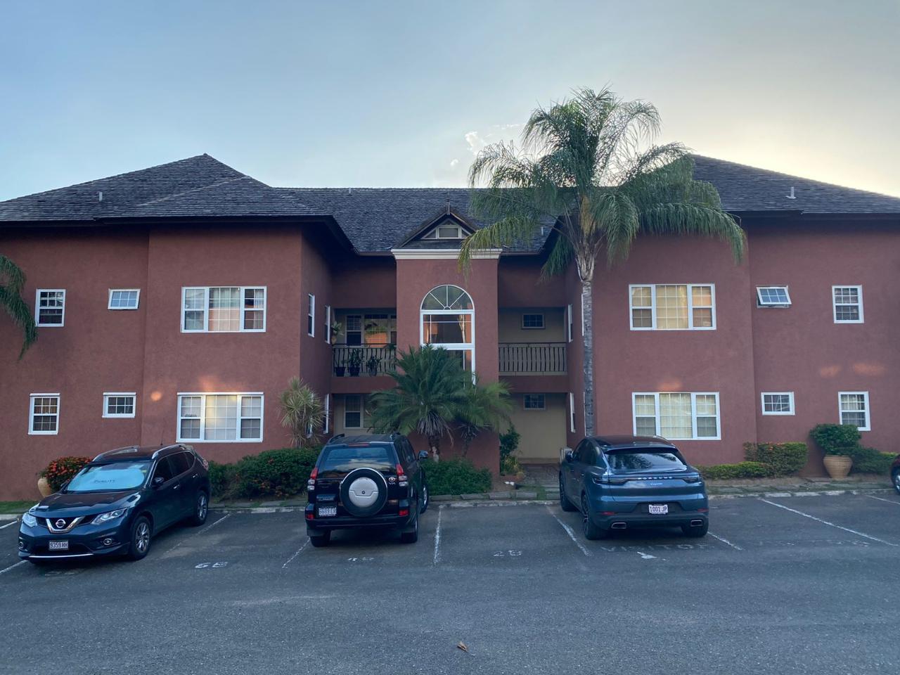 Apartment For Rent ST. MICHAEL'S TERRACE, Kingston 6 950 Keez