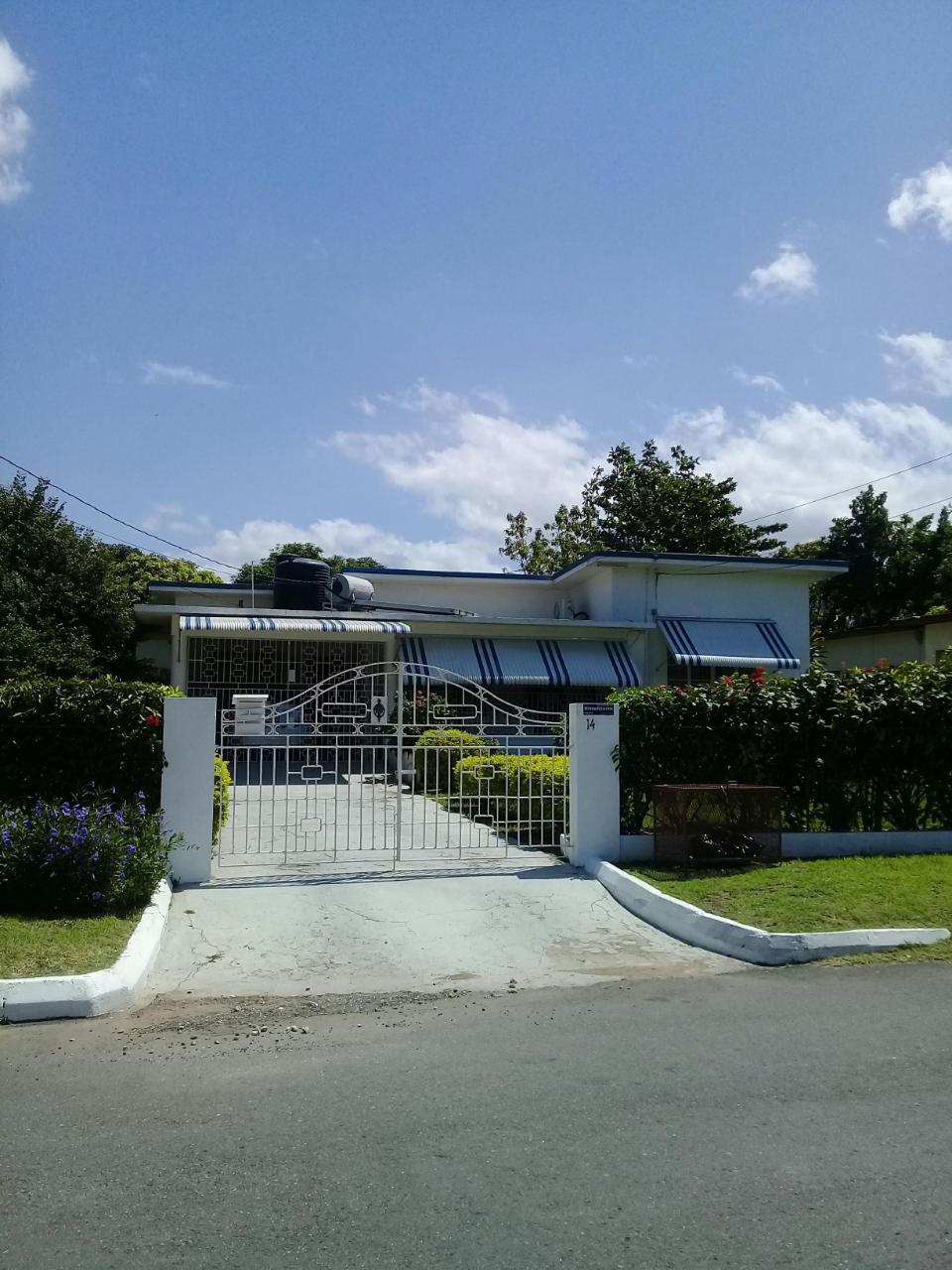 House For Sale SUNRISE DRIVE, Kingston 19 31,000,000 Keez