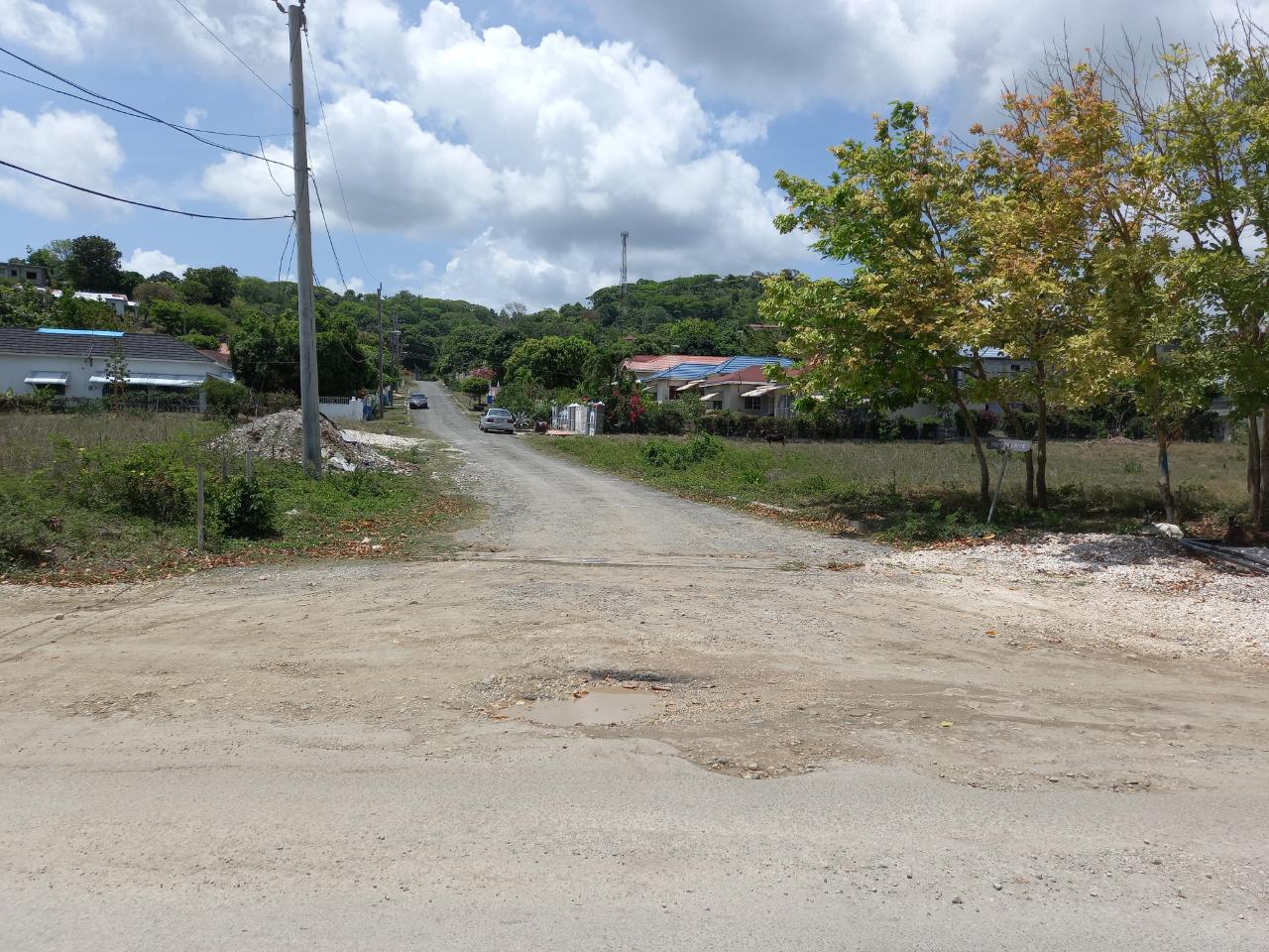 Residential Lot For Sale DEXTON DRIVE, Morant Bay 44,000 Keez