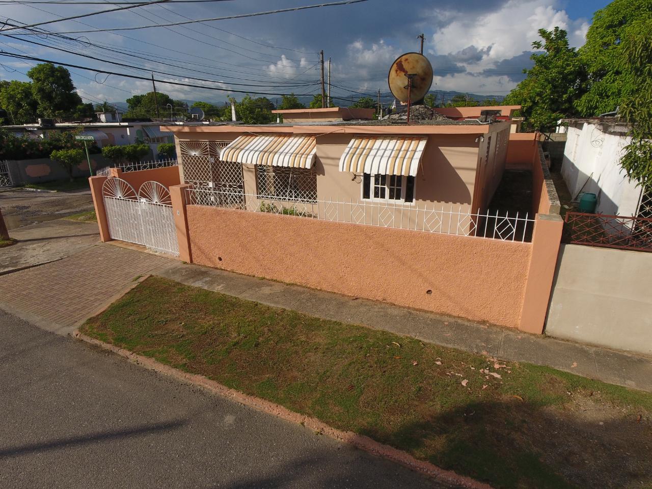 House For Rent PARK CIRCLE NORTH, Bridgeport 70,000 Keez