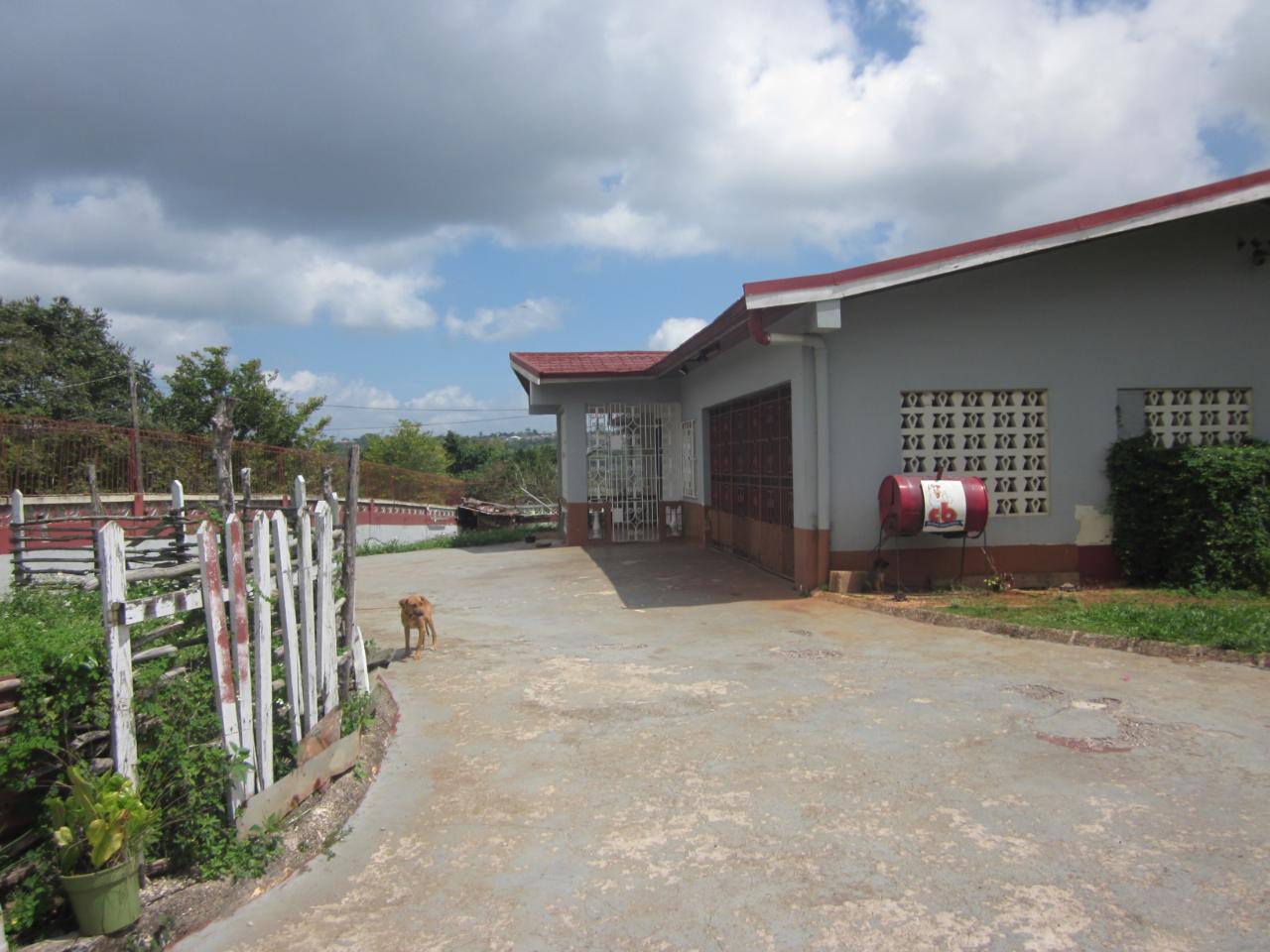 House For Sale WESLEY AVENUE, MANDEVILLE, Mandeville 17,500,000 Keez