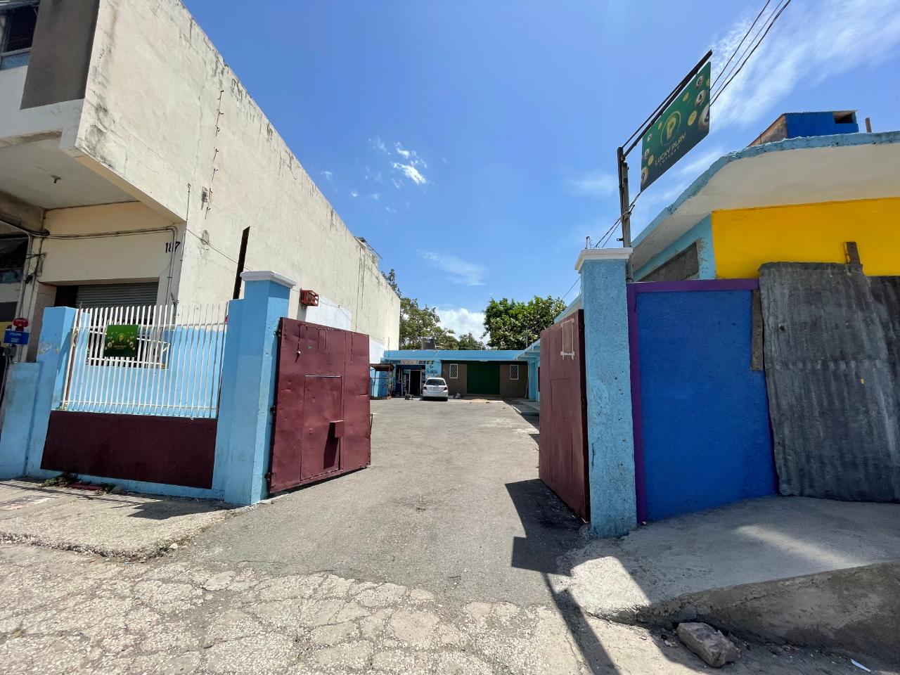 Offices / Commercial Bldg For Sale SPANISH TOWN ROAD, Kingston 13 20,000,000 Keez