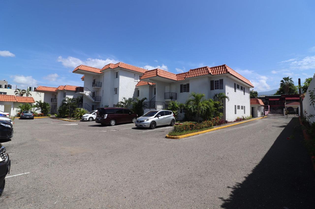 Apartment For Sale WATERLOO AVENUE, Kingston 10 29,500,000 Keez