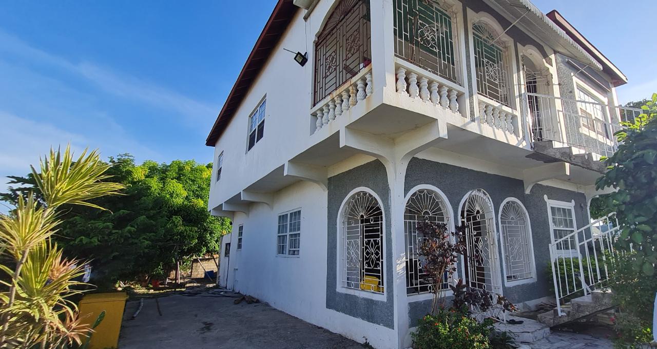 House For Sale 281 SOUTH HAVEN, BLOCK C, Yallahs 36,000,000 Keez