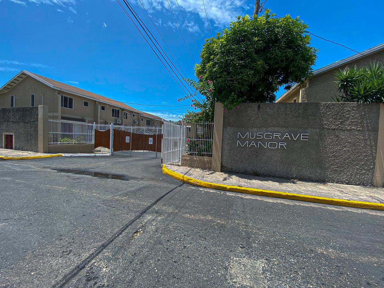 Townhouse For Sale WORTHINGTON TERRACE, Kingston 5 30,000,000 Keez