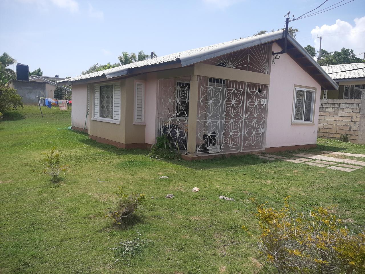 House For Sale ROSEVALE H/S, Montego Bay 14,900,000 Keez