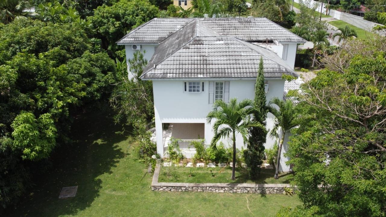 House For Sale PARKWAY, Kingston 8 125,000,000 Keez
