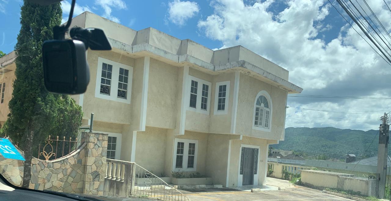 Apartment For Sale PHOENIX DRIVE, Montego Bay 14,000,000 Keez