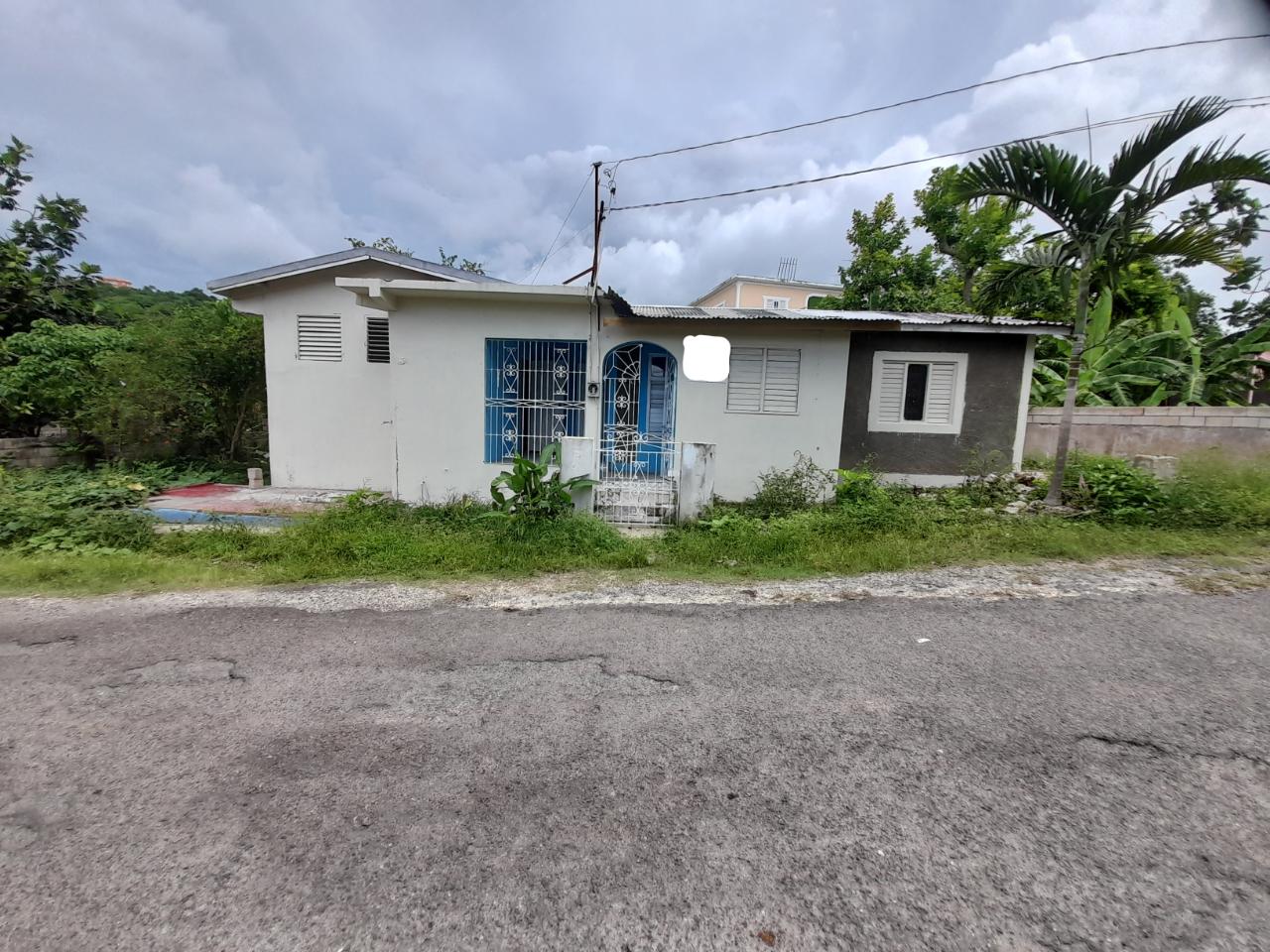 House For Sale GREAT POND, MOCOYA AVENUE, Ocho Rios 6,500,000 Keez