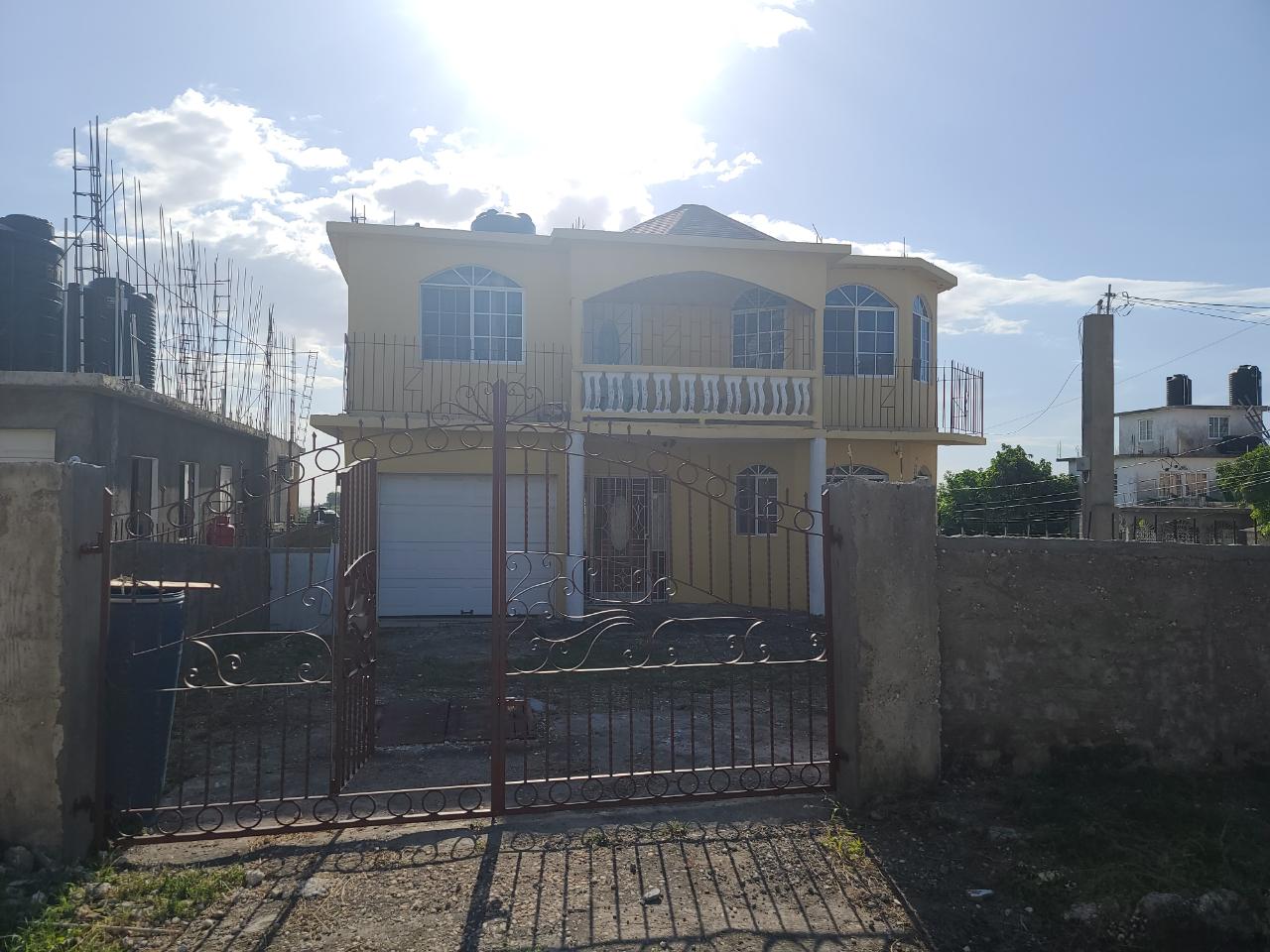 House For Sale ST.PAUL'S AVENUE, Montego Bay 150,000 Keez