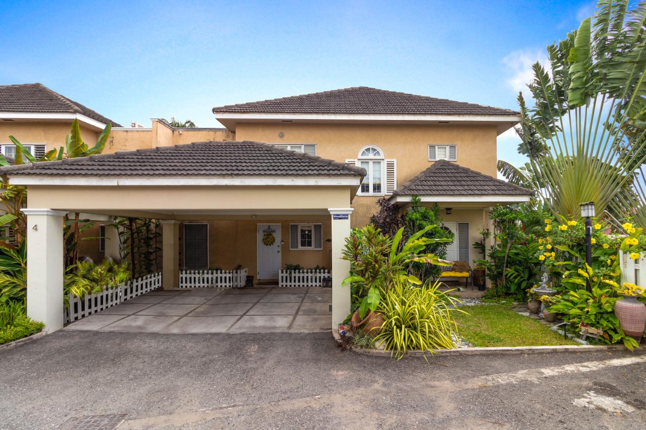 Townhouse For Sale MILLSBOROUGH CRESCENT, Kingston 6 825,000 Keez