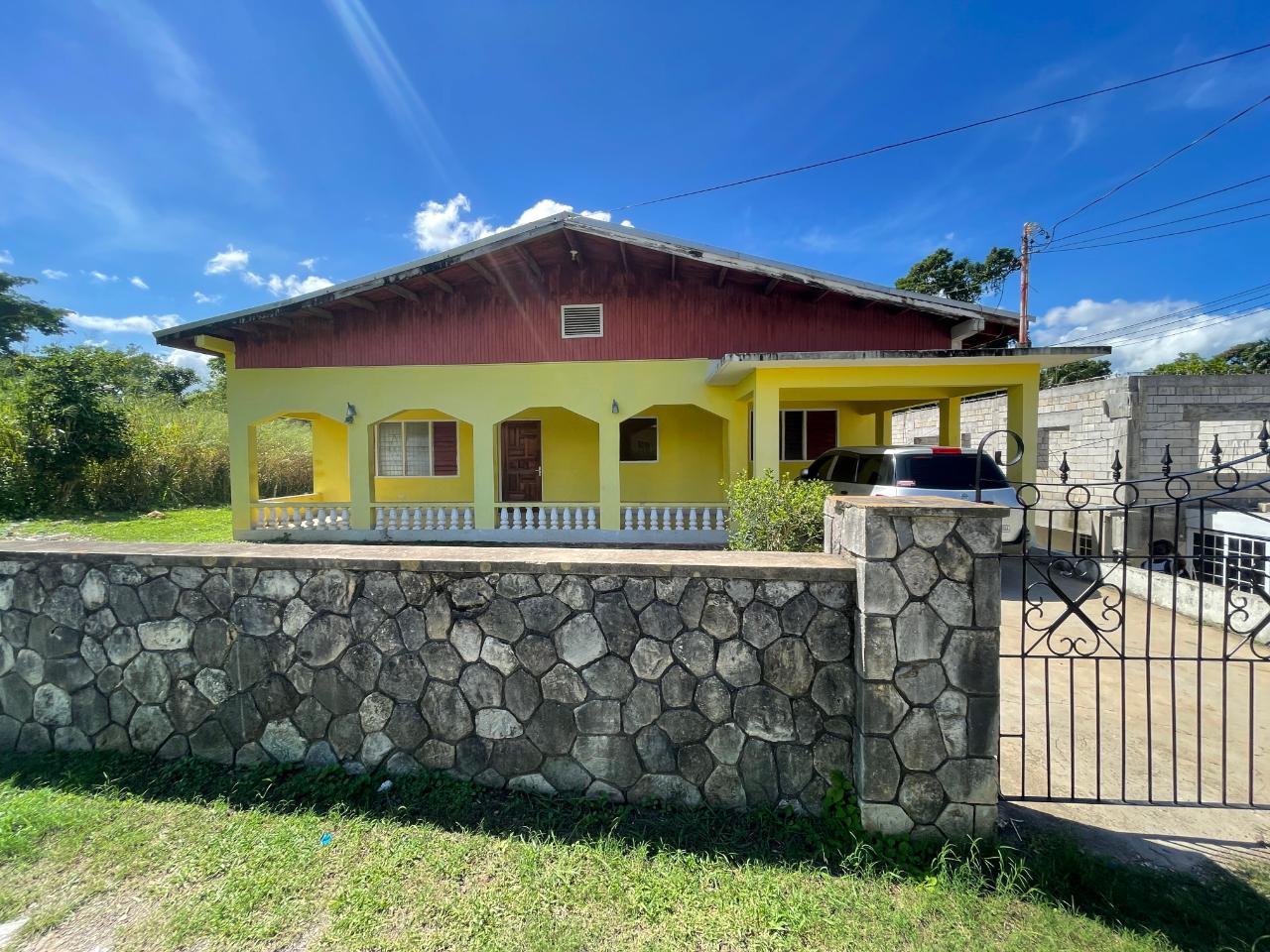House For Sale BONHAM HEIGHTS, Ocho Rios 35,000,000 Keez