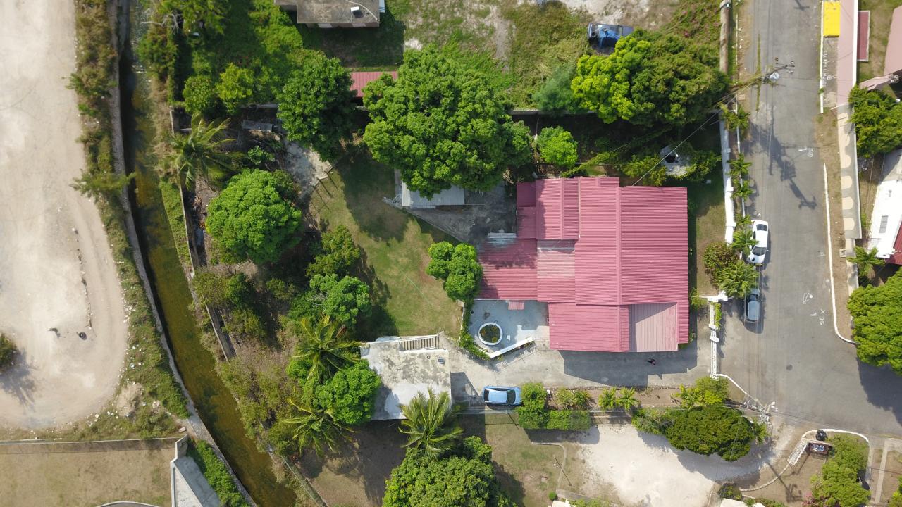 House For Sale CUNNINGHAM AVENUE, Kingston 6 70,000,000 Keez