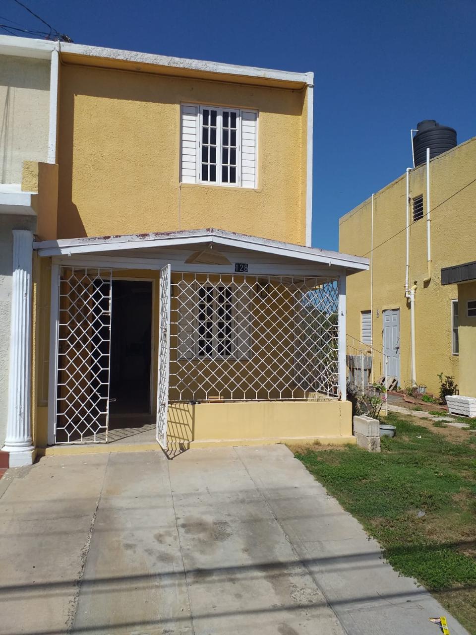 Townhouse For Sale ALMOND DRIVE BRIDGEVIEW, Bridgeport 19,000,000