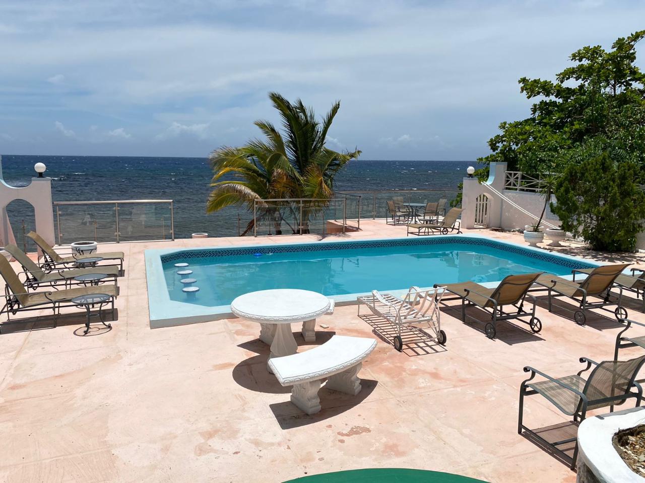 Resort / Villa For Sale RUNAWAY BAY, ST. ANN, Runaway Bay 985,000