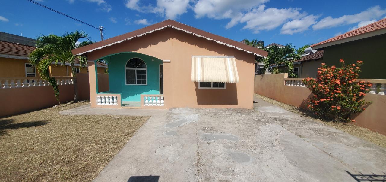 House For Sale NEW HARBOUR BLV, Old Harbour 15,000,000 Keez