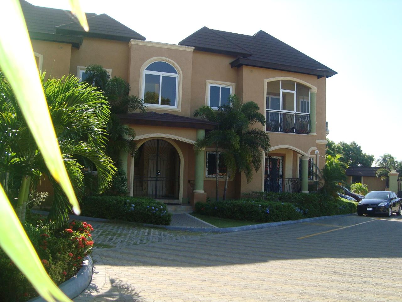 Apartment For Rent BERESFORD CRESCENT, Kingston 8 170,000 Keez