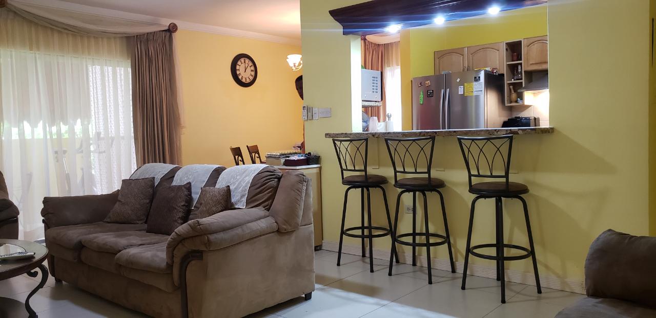 Apartment For Rent TRAFALGAR ROAD, Kingston 5 125,000 Keez