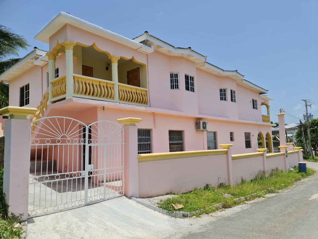 House For Rent MT RUNAWAY BAY, Runaway Bay 90,000 Keez