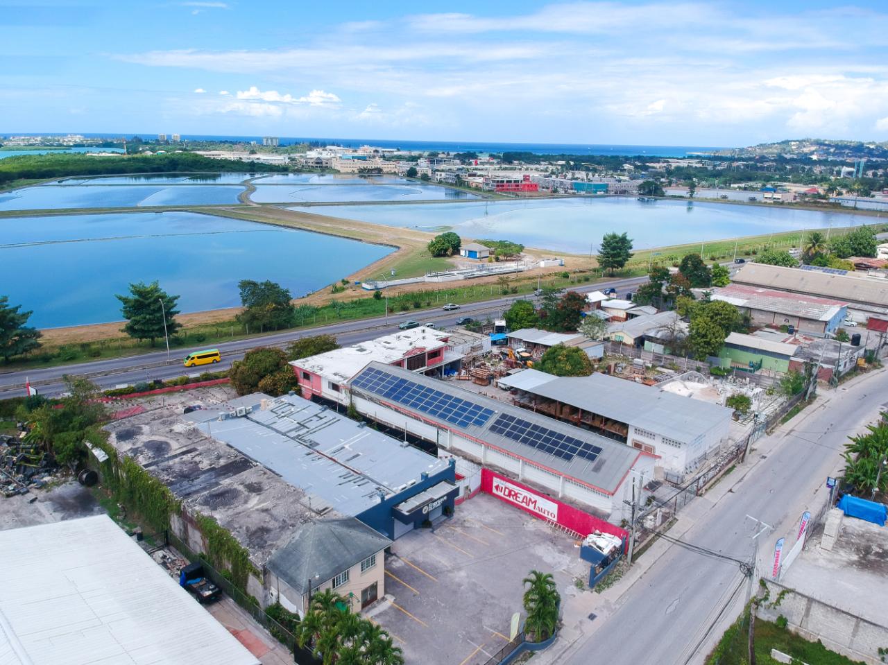 Offices / Commercial Bldg For Rent BOGUE INDUSTRIAL ESTATE, Montego