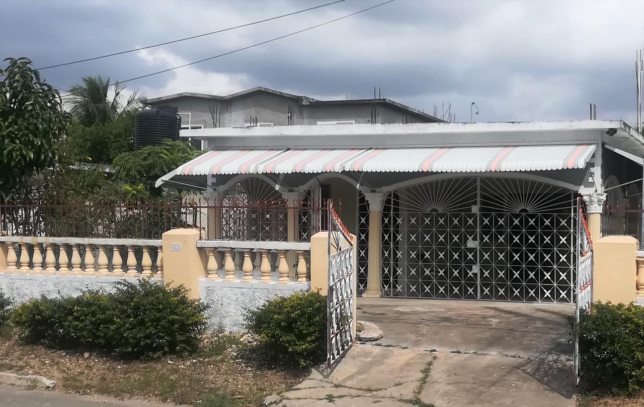 House For Sale FAIRFIELD CRESCENT, Spanish Town 16,800,000 Keez