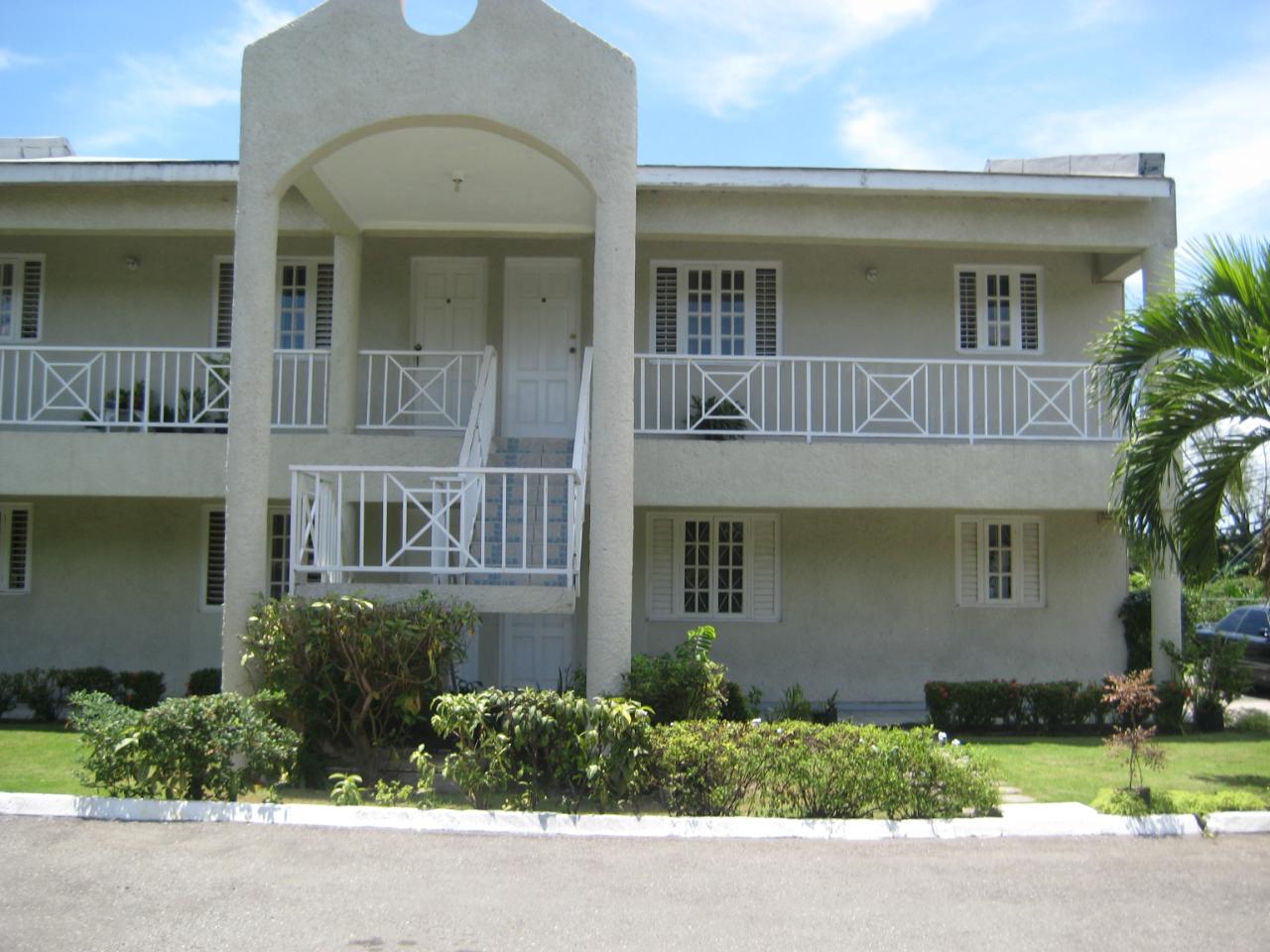 Apartment For Rent WELLINGTON DRIVE, Kingston 6 95,000 Keez