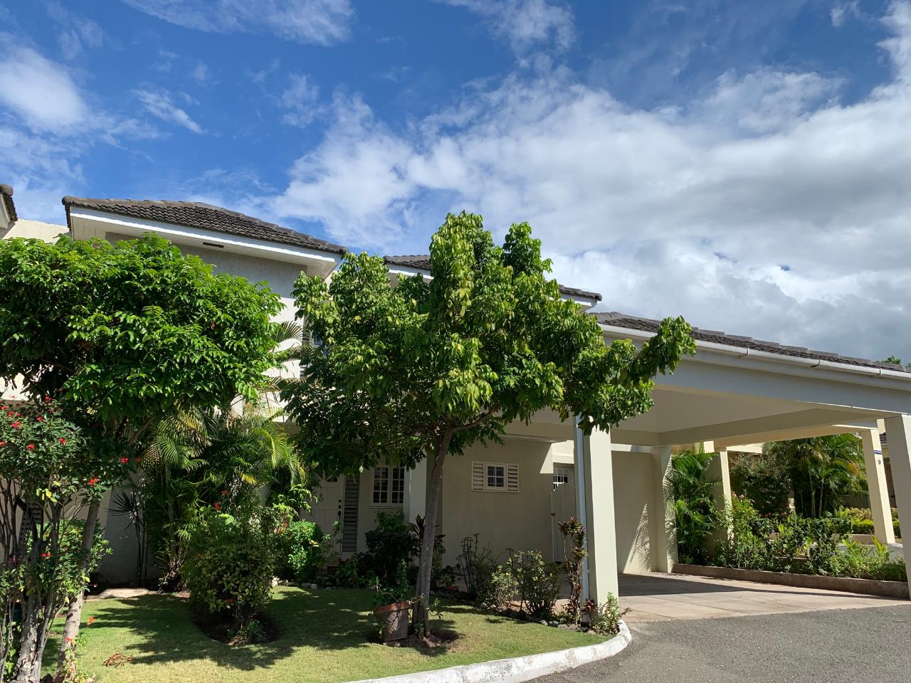 Townhouse For Sale KINGS HOUSE AVENUE, Kingston 6 590,000 Keez