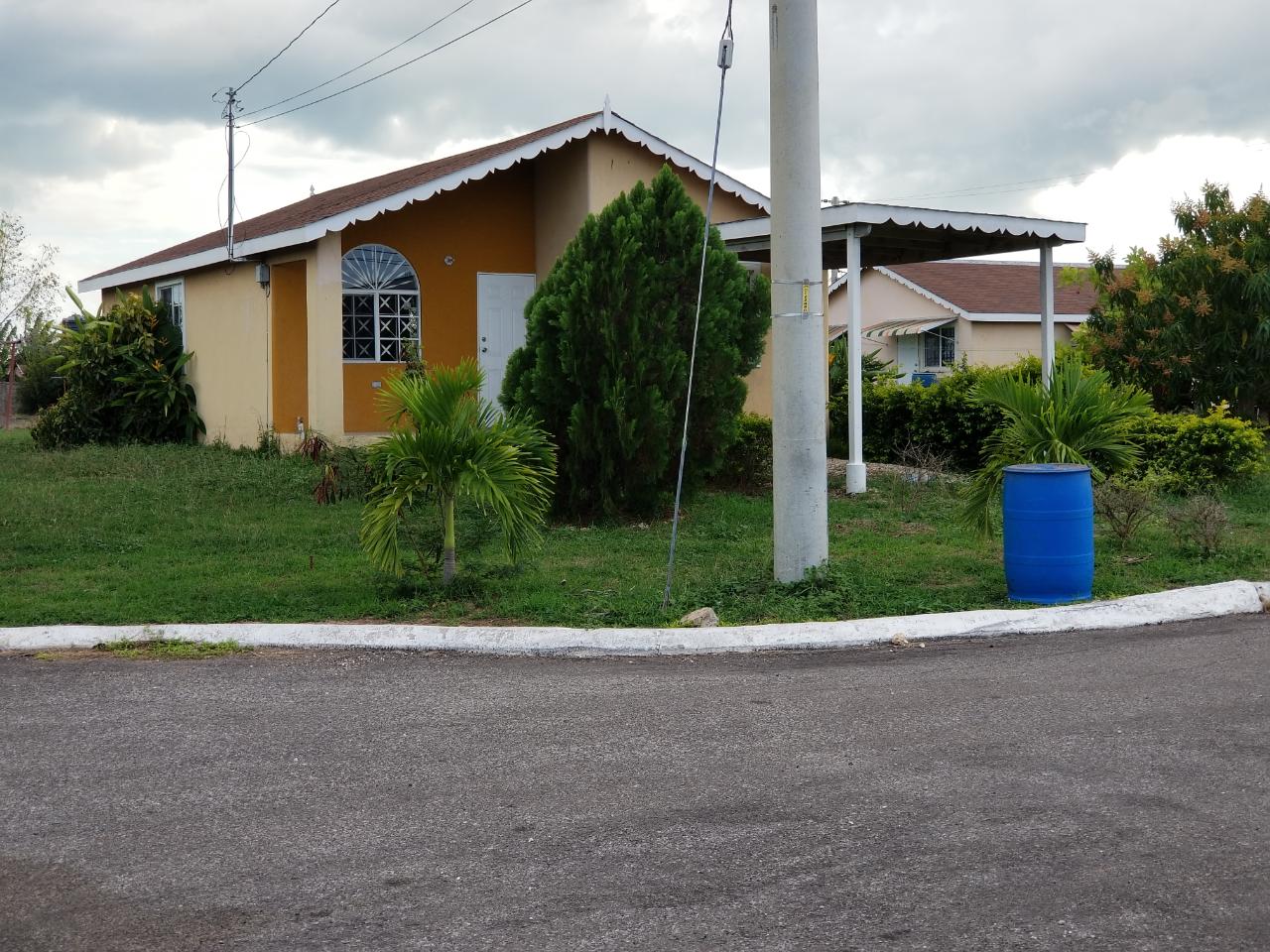 House For Sale NEW HARBOUR VILLAGE, Old Harbour 18,000,000 Keez