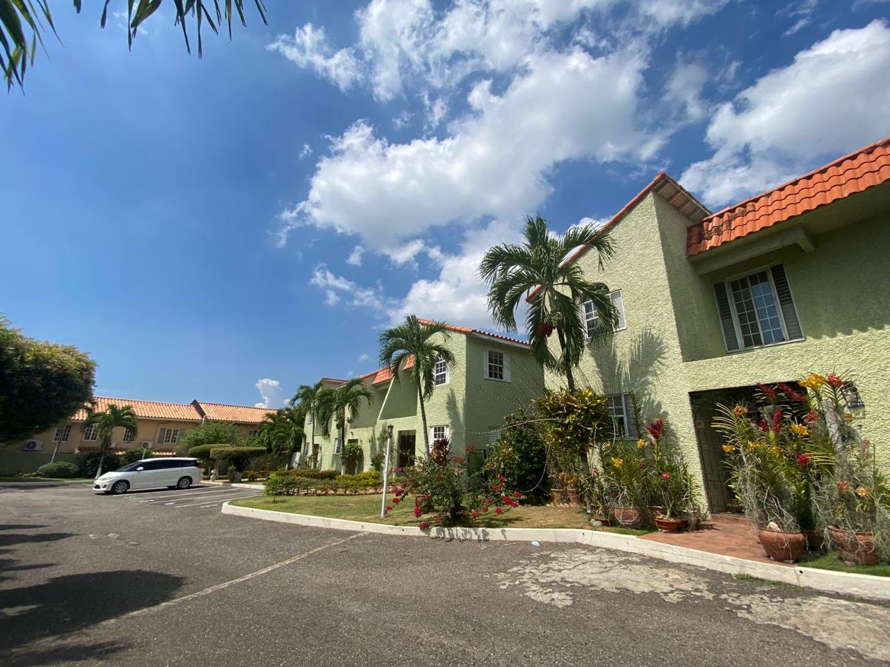 Townhouse For Rent SHORTWOOD ROAD, Kingston 8 1,550 Keez