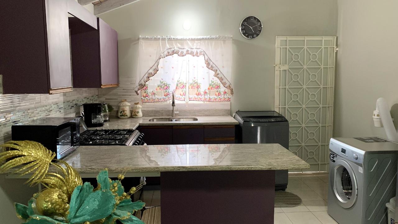 House For Rent BOGUE VILLAGE, Montego Bay 750 Keez